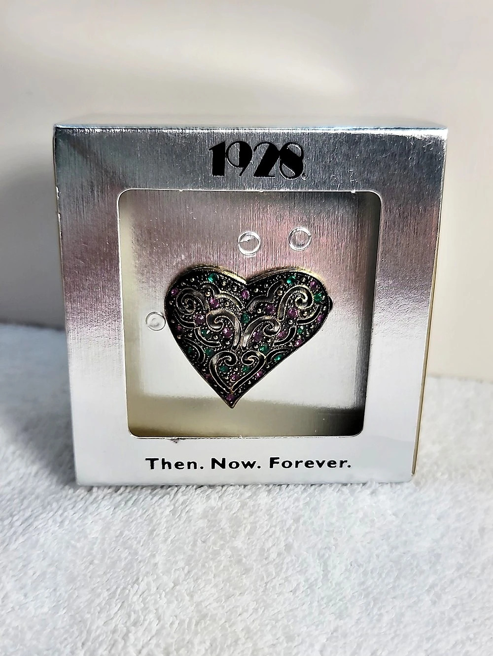1928 Heart Paisley Brooch in Gold w/green & pink Crystals NWT